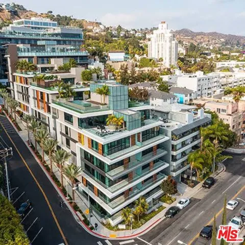 8420 W Sunset Boulevard 107, West Hollywood, California 90069