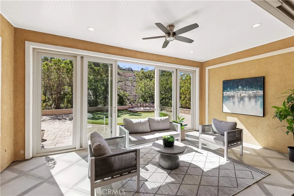 5951 Porto, Chino Hills, California 91709 home-pic-17