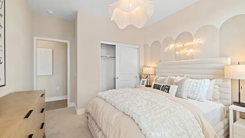 Photos shown are of model only- not actual homesite.