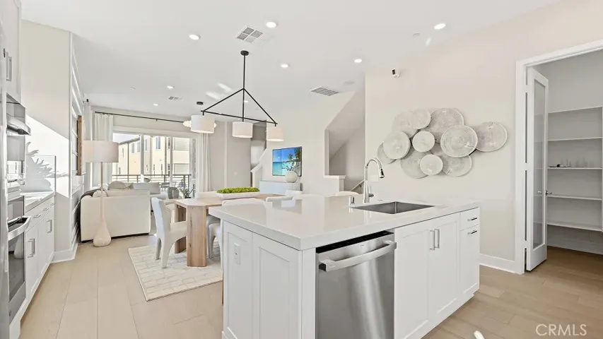 Photos shown are of model only- not actual homesite.