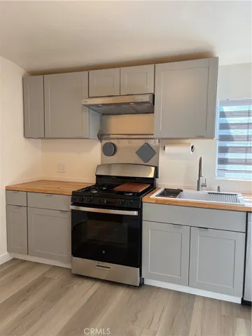 2037 N Brighton, Burbank, California 91504
