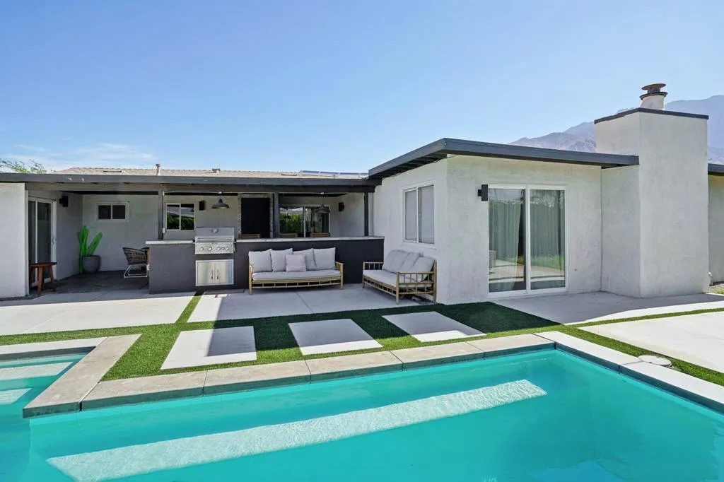 386 W Rosa Parks Road, Palm Springs, California 92262 home-pic-41
