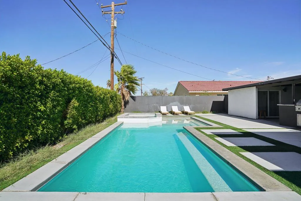 386 W Rosa Parks Road, Palm Springs, California 92262 home-pic-43