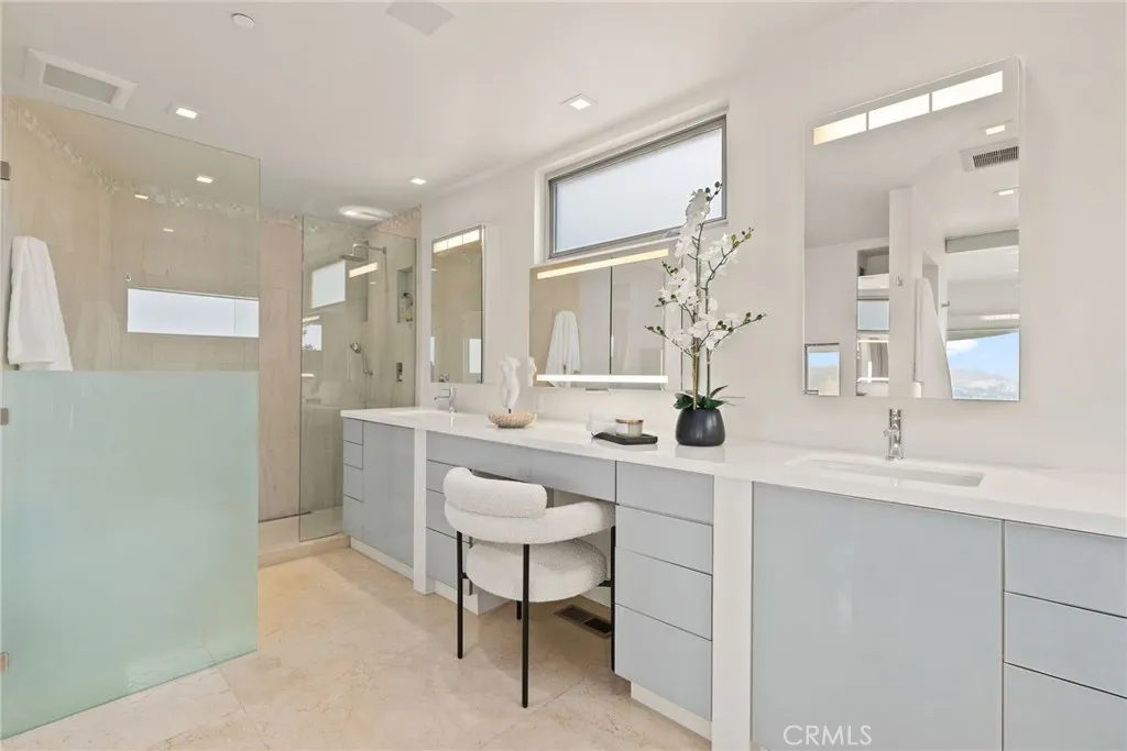 900 Gainsborough Drive, Laguna Beach, California 92651 home-pic-41