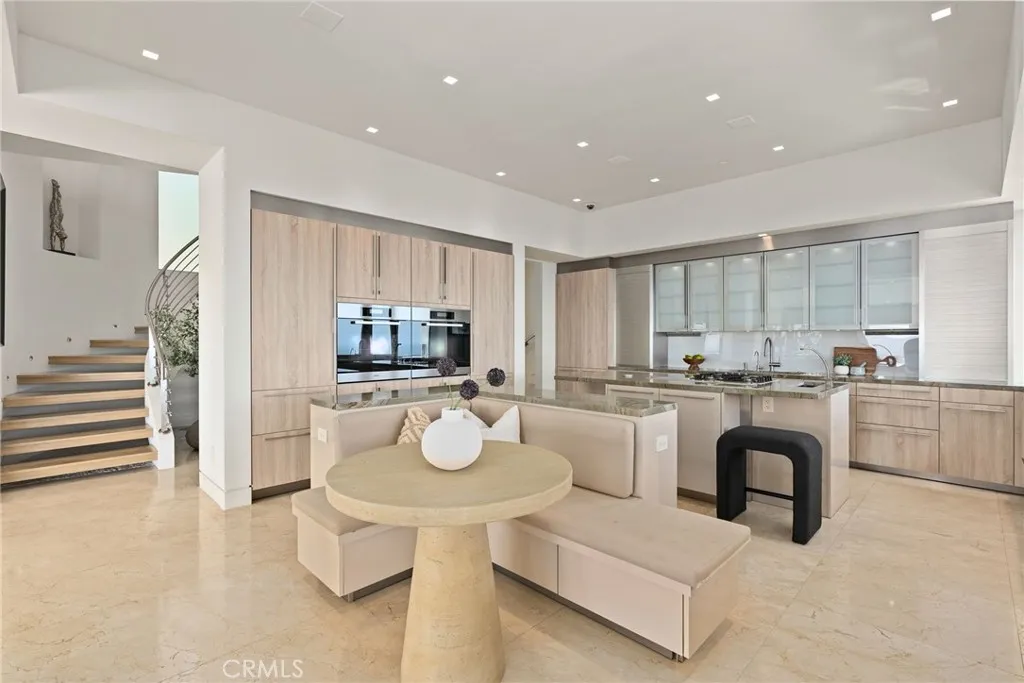 900 Gainsborough Drive, Laguna Beach, California 92651 home-pic-30