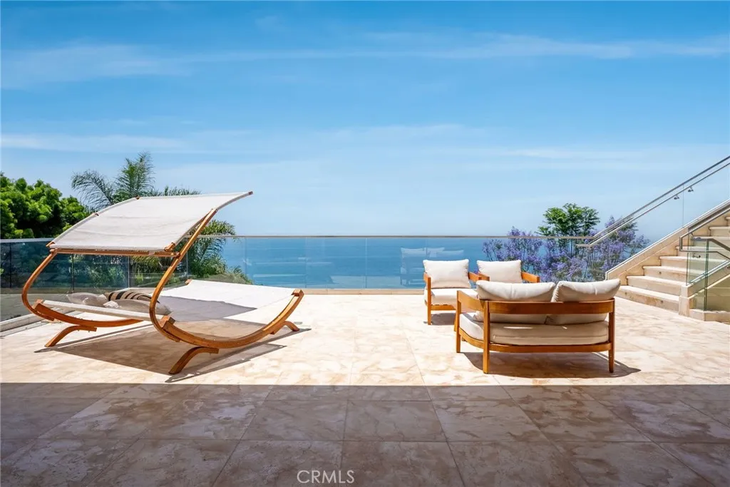 900 Gainsborough Drive, Laguna Beach, California 92651 home-pic-47