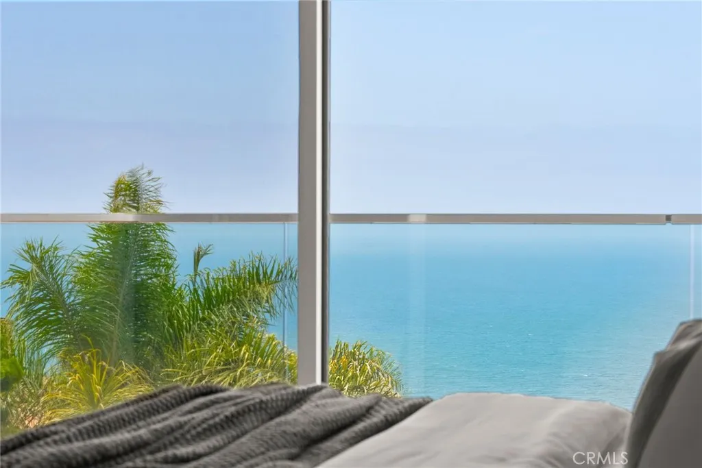 900 Gainsborough Drive, Laguna Beach, California 92651 home-pic-65