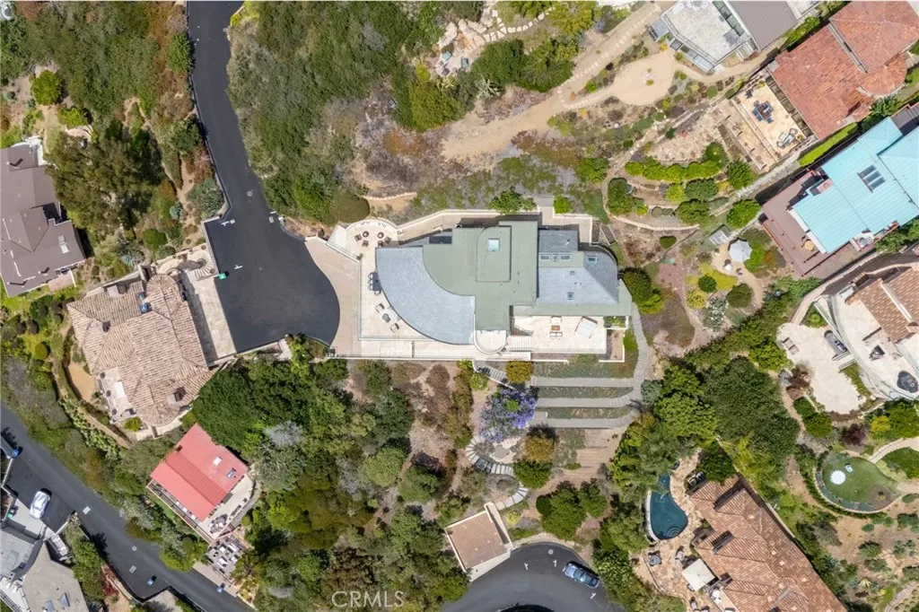 900 Gainsborough Drive, Laguna Beach, California 92651 home-pic-74