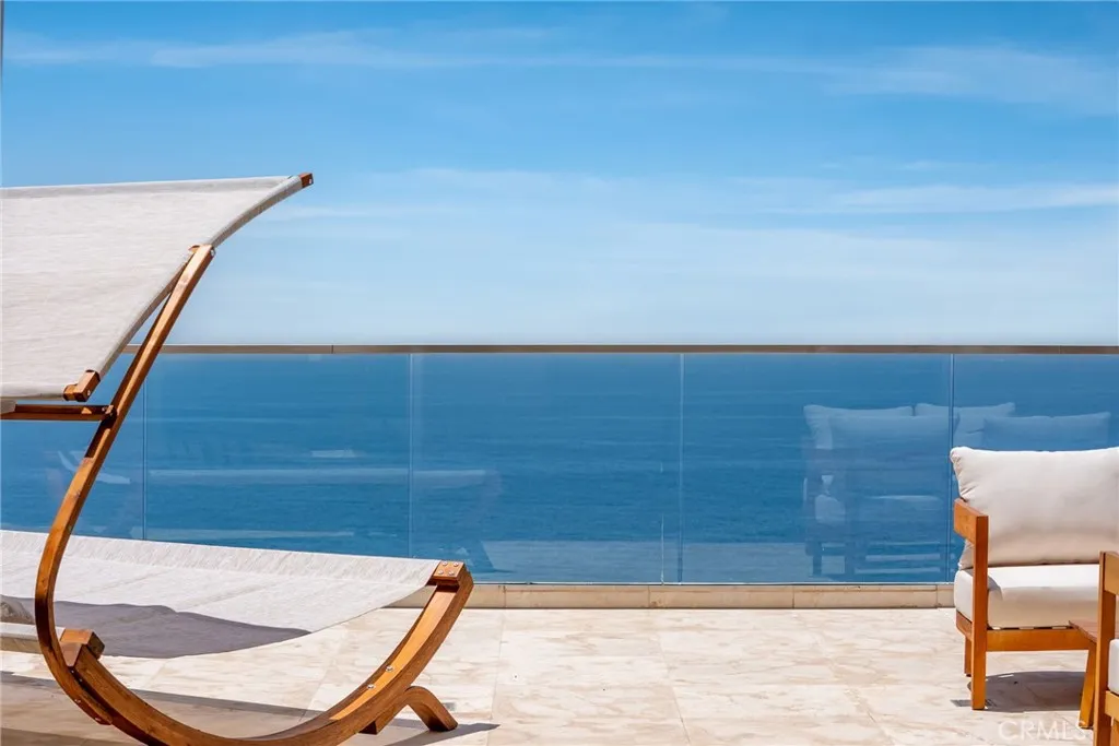 900 Gainsborough Drive, Laguna Beach, California 92651 home-pic-48
