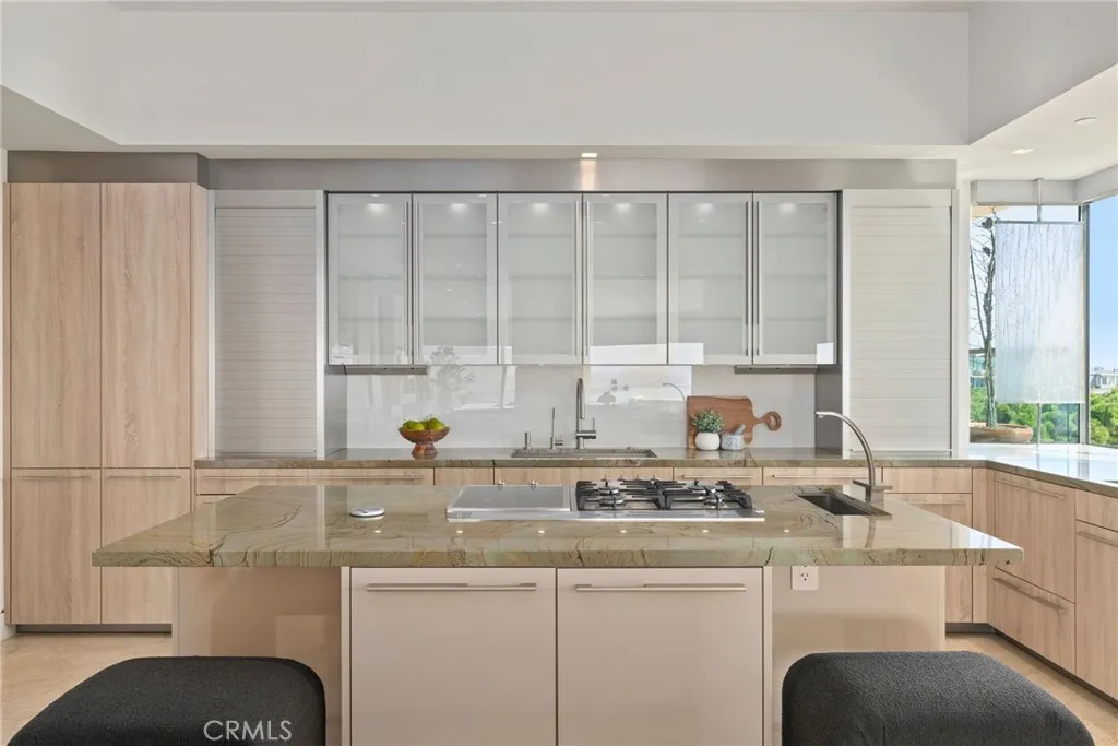 900 Gainsborough Drive, Laguna Beach, California 92651 home-pic-26