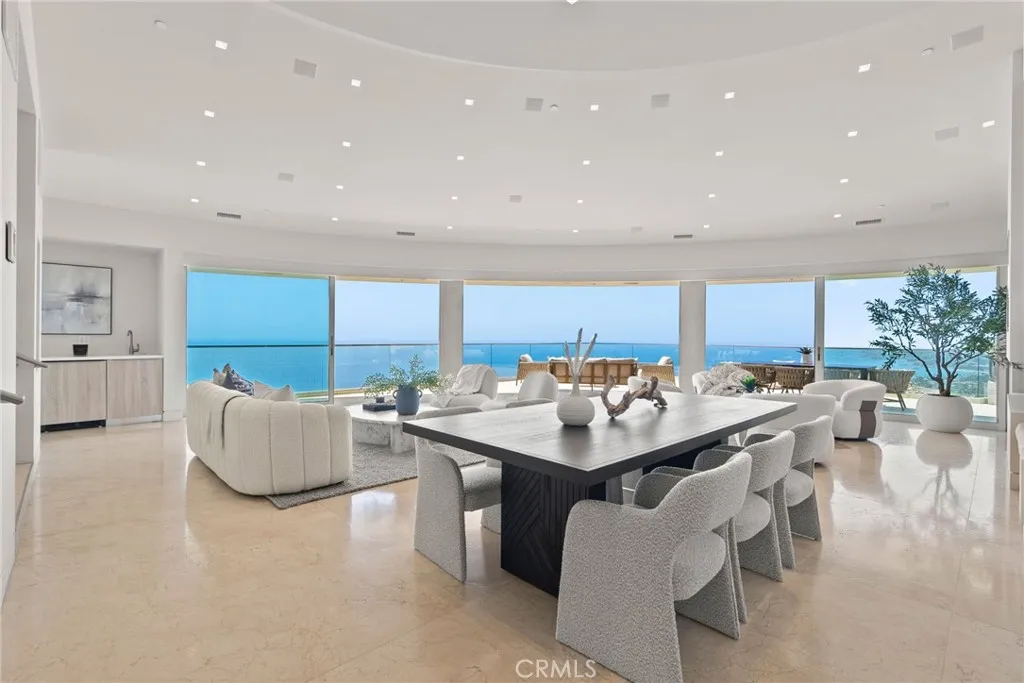 900 Gainsborough Drive, Laguna Beach, California 92651 home-pic-7