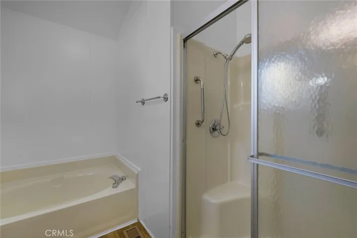 1250 N Kirby, Hemet, California 92546