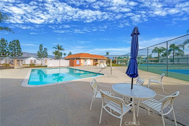 1250 N Kirby, Hemet, California 92546
