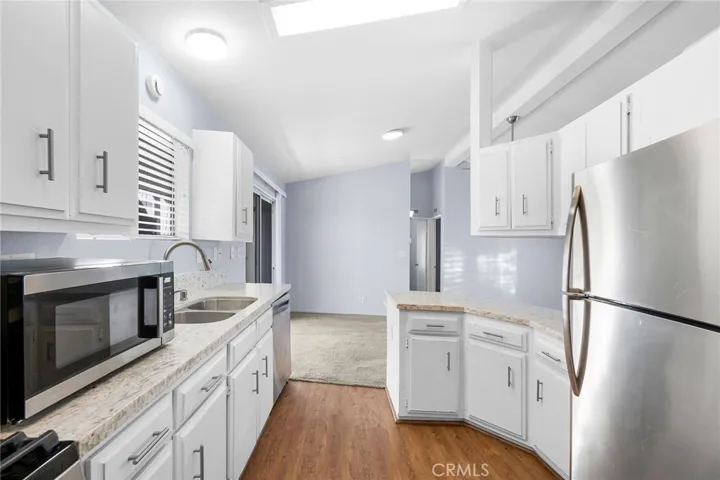 1250 N Kirby, Hemet, California 92546