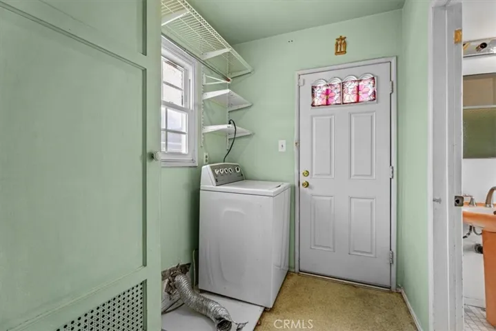 separate laundry room