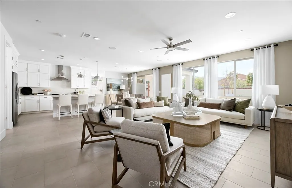 4028 Hudson Lane, Lake Elsinore, California 92530 home-pic-7