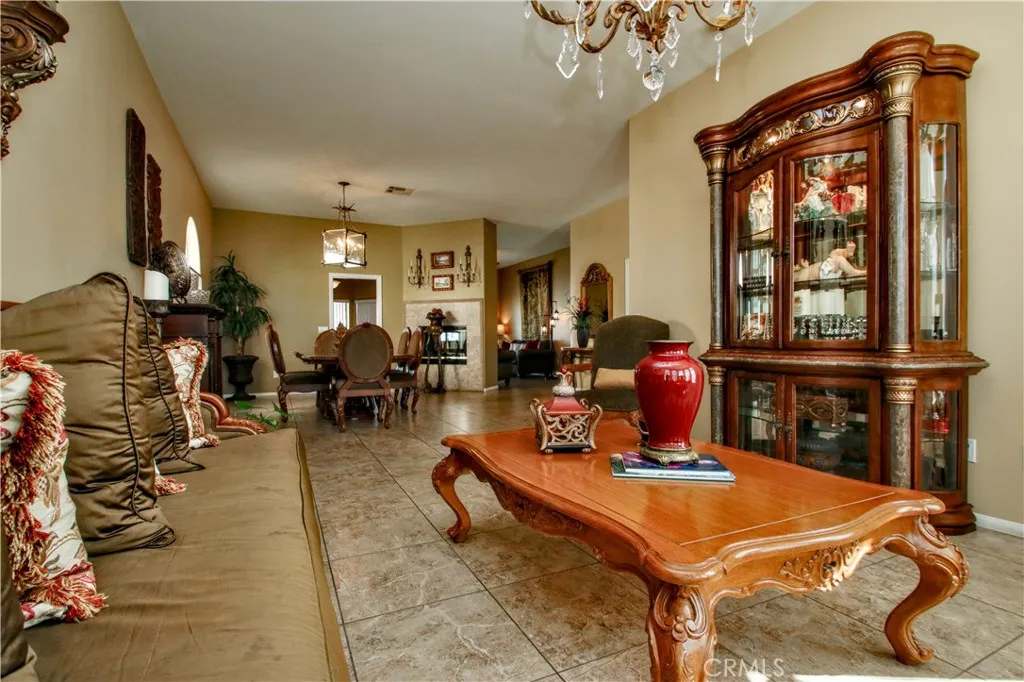 31540 Avenida Del Padre, Cathedral City, California 92234 home-pic-11