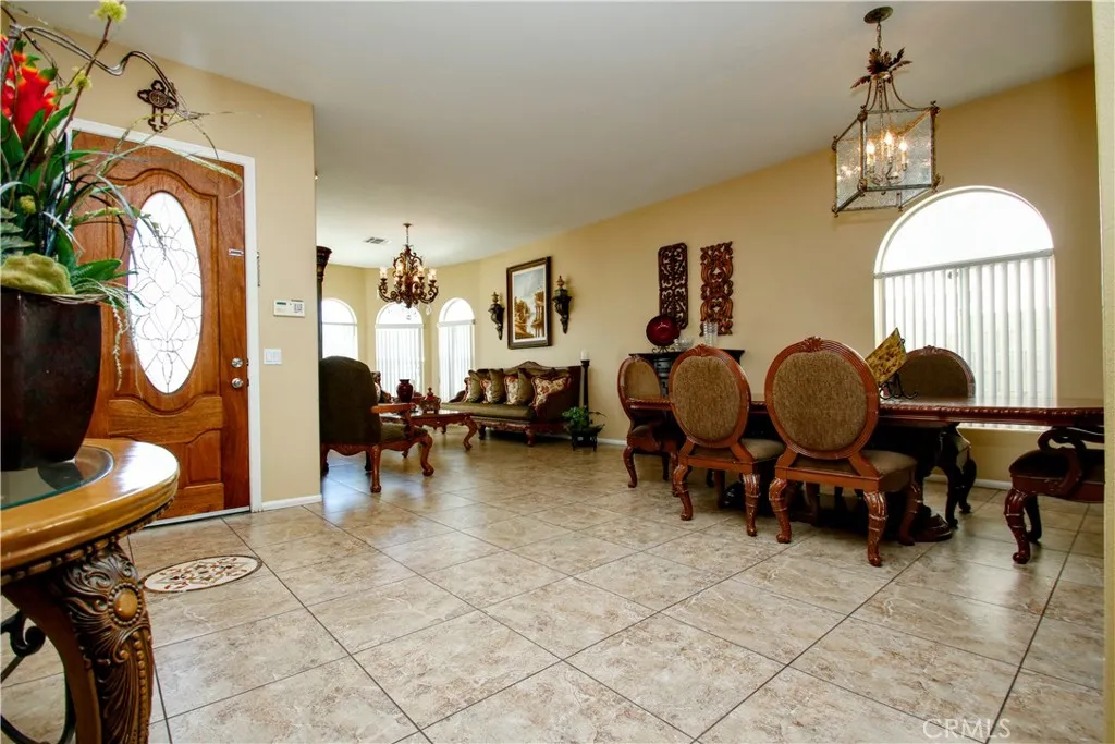 31540 Avenida Del Padre, Cathedral City, California 92234 home-pic-7