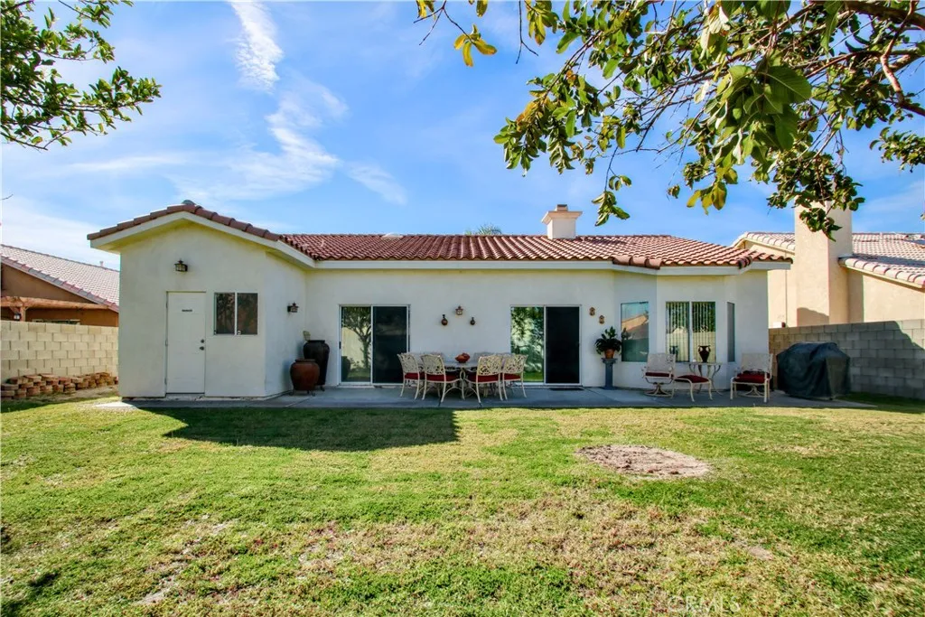 31540 Avenida Del Padre, Cathedral City, California 92234 home-pic-48