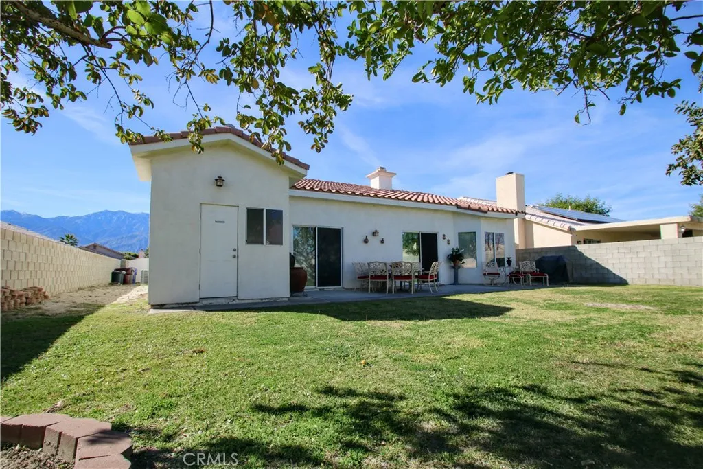 31540 Avenida Del Padre, Cathedral City, California 92234 home-pic-47