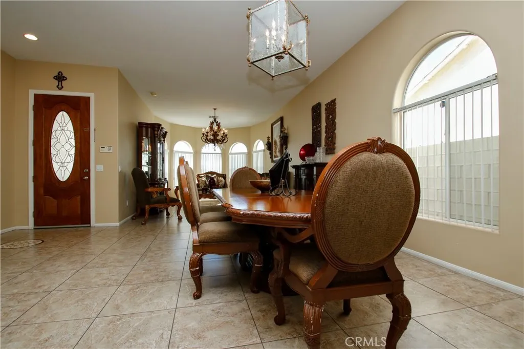 31540 Avenida Del Padre, Cathedral City, California 92234 home-pic-13