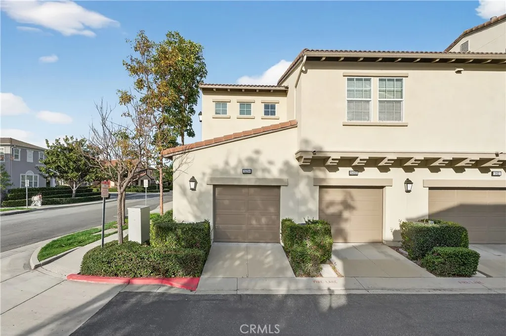 15204 Cambridge Street, Tustin, California 92782 home-pic-17