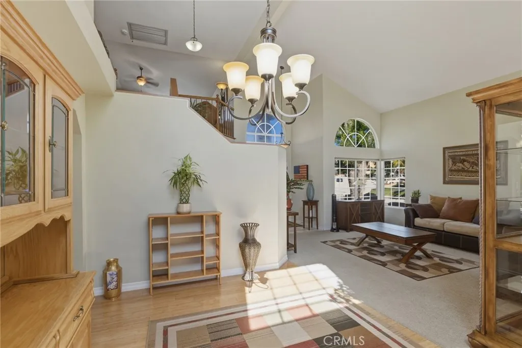 29862 Muledeer Lane, Castaic, California 91384 home-pic-13