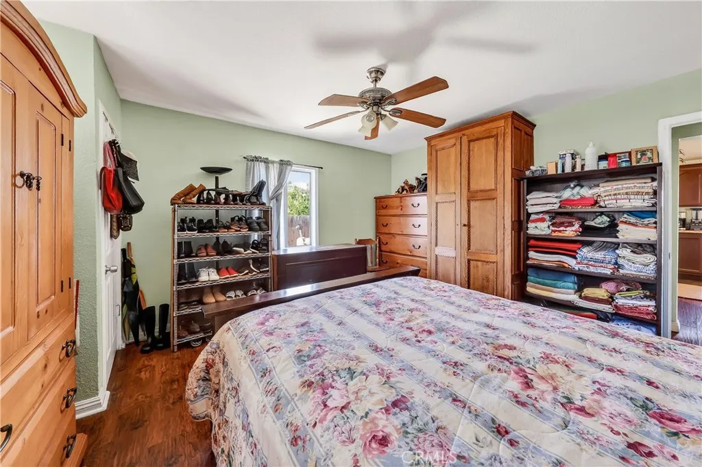 835 E Nocta, Ontario, California 91764 home-pic-11