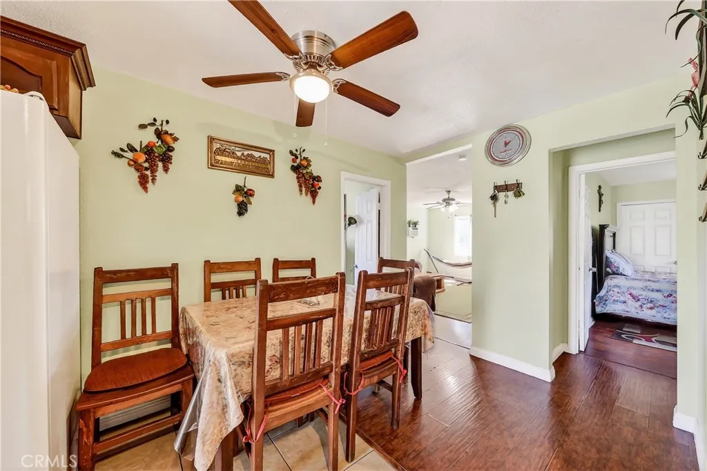 835 E Nocta, Ontario, California 91764 home-pic-18