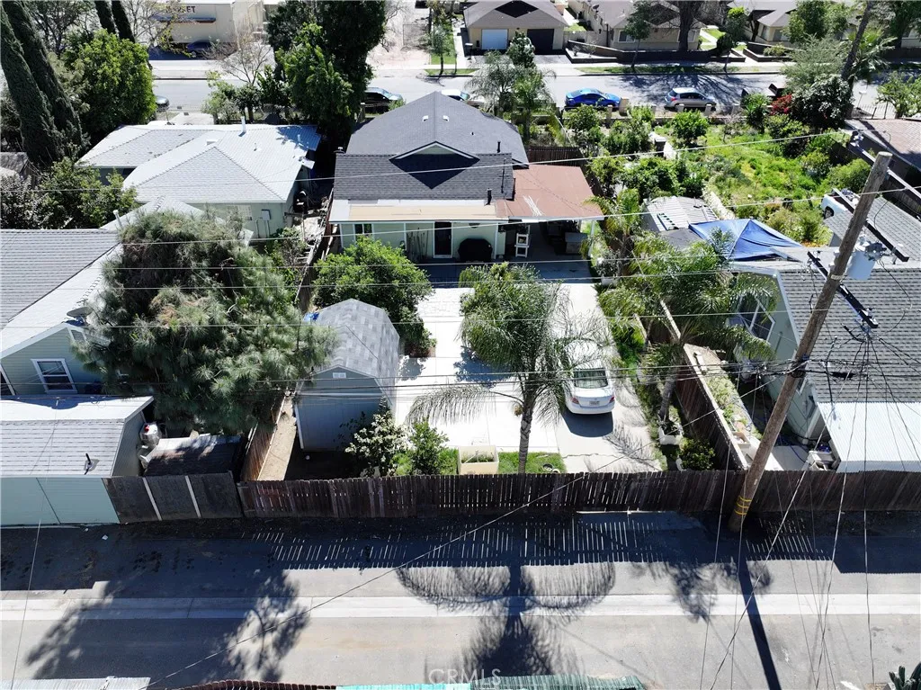 835 E Nocta, Ontario, California 91764 home-pic-33
