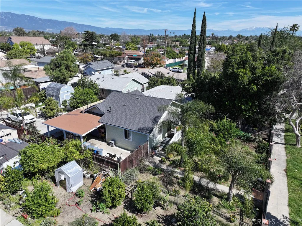 835 E Nocta, Ontario, California 91764 home-pic-30