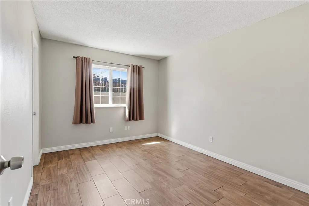 2024 Rushmore Drive, Barstow, California 92311 home-pic-23
