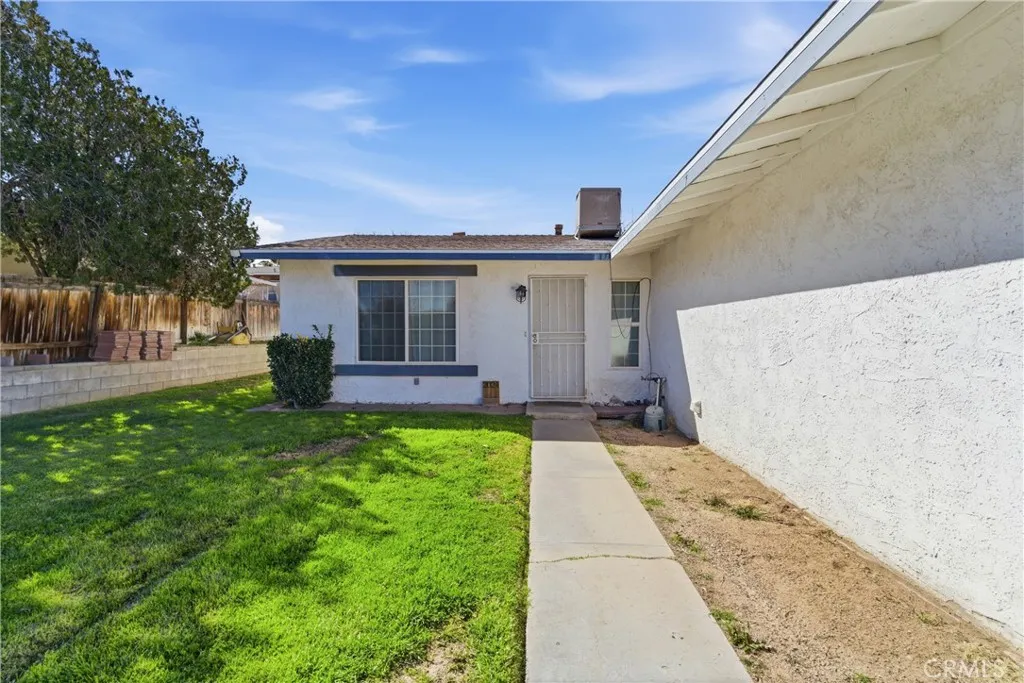 2024 Rushmore Drive, Barstow, California 92311 home-pic-5