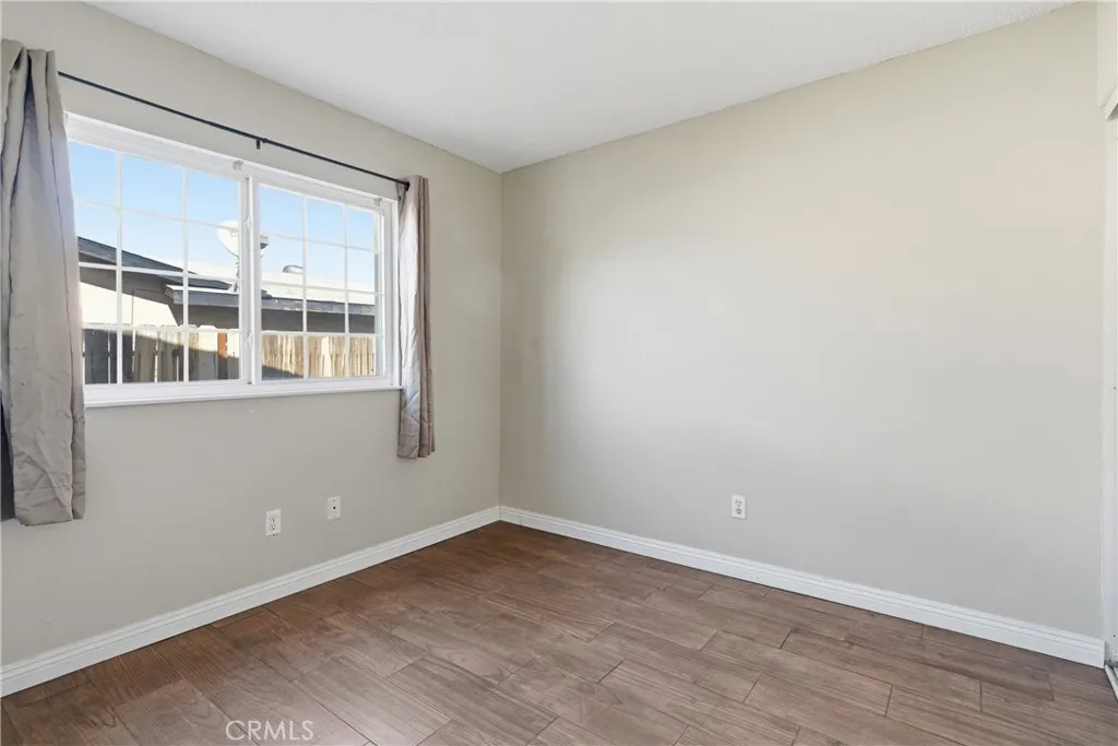 2024 Rushmore Drive, Barstow, California 92311 home-pic-20