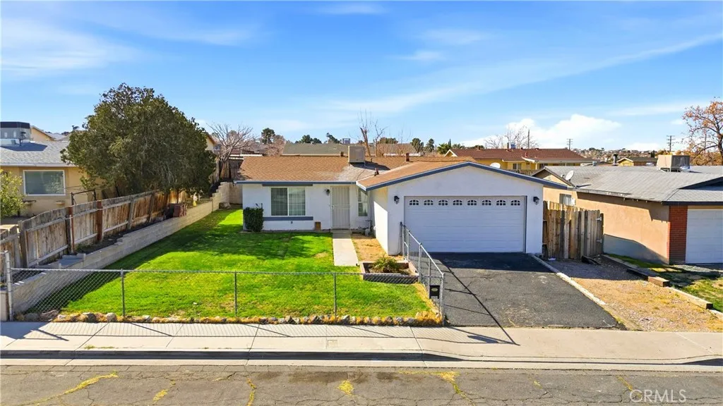 2024 Rushmore Drive, Barstow, California 92311 home-pic-36