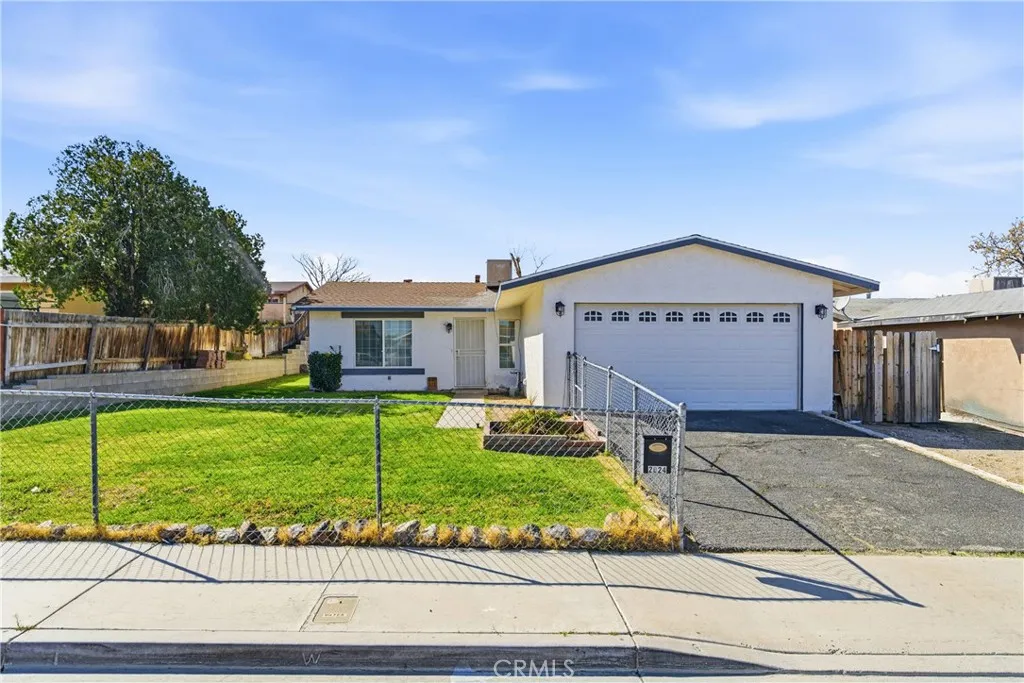 2024 Rushmore Drive, Barstow, California 92311 home-pic-1