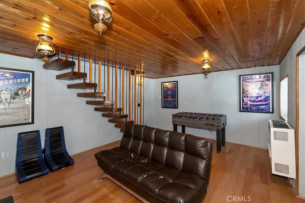 1370 Primrose Court, Big Bear Lake, California 92315 home-pic-15