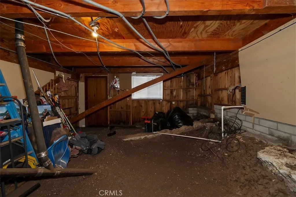 1370 Primrose Court, Big Bear Lake, California 92315 home-pic-24