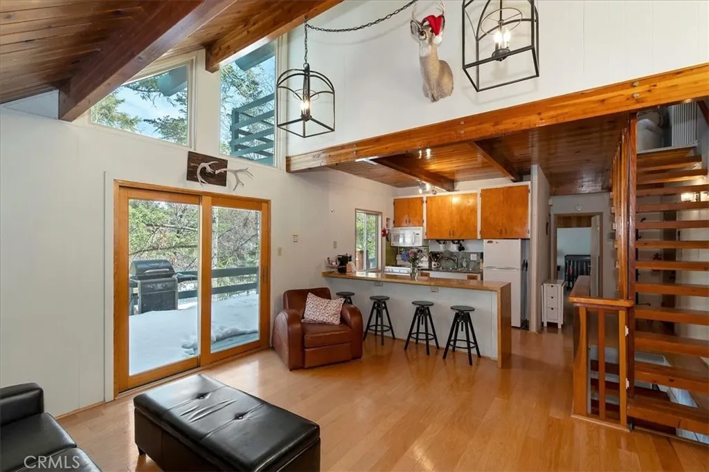 1370 Primrose Court, Big Bear Lake, California 92315 home-pic-6