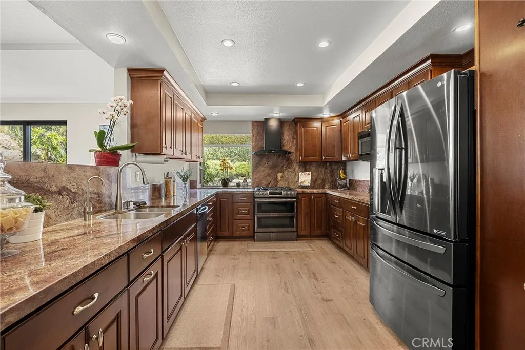 4187 Pepper Avenue, Yorba Linda, California 92886 home-pic-12