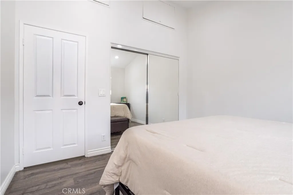 18347 Saticoy Street 35, Reseda, California 91335 home-pic-14