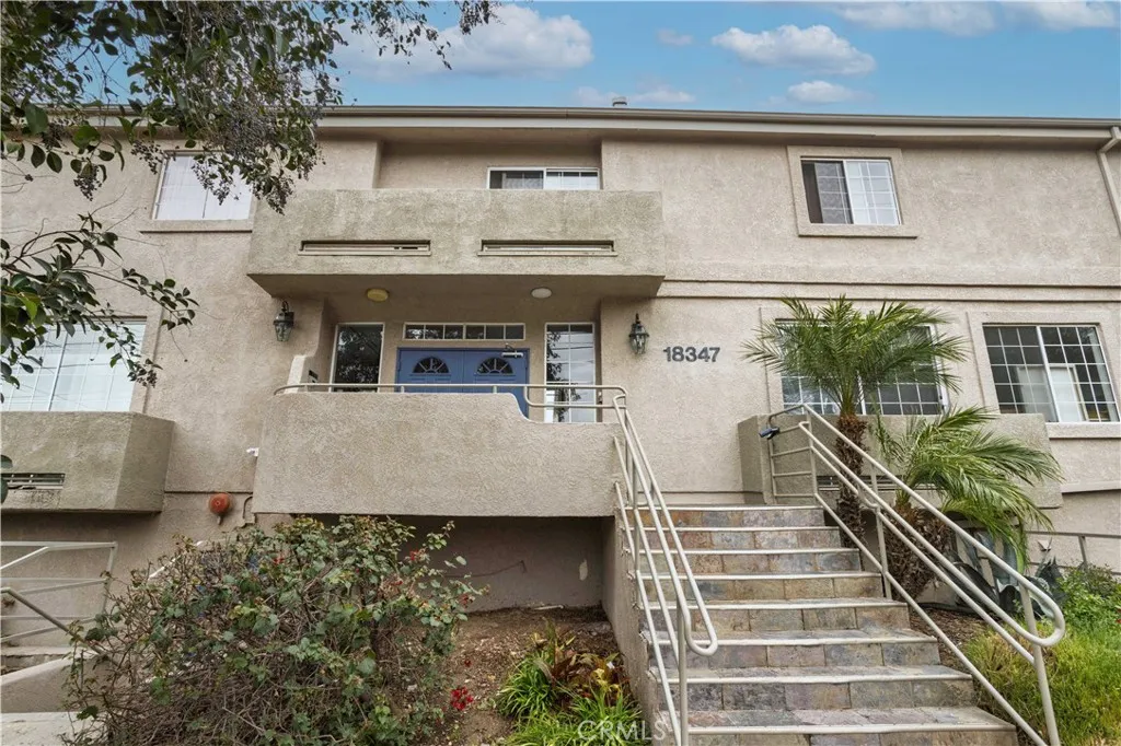 18347 Saticoy Street 35, Reseda, California 91335 home-pic-32
