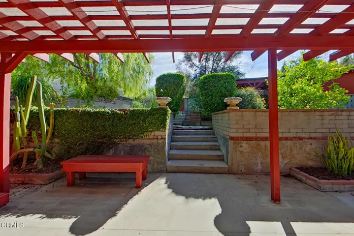 17 Patio (2)