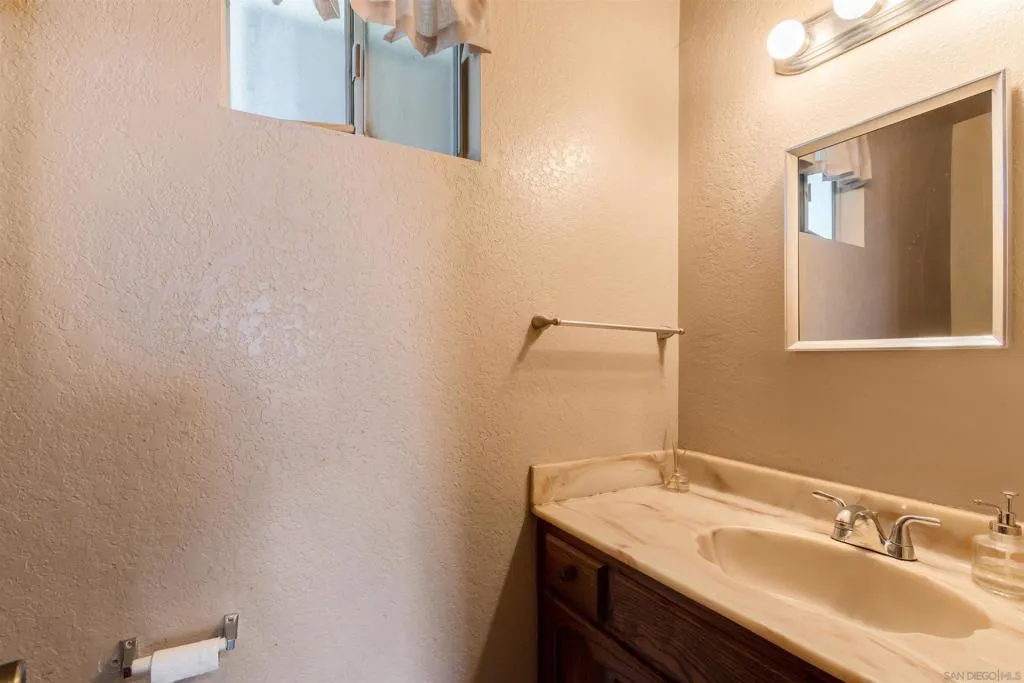 2910 Shadow Canyon Circle, Norco, California 92860 home-pic-13