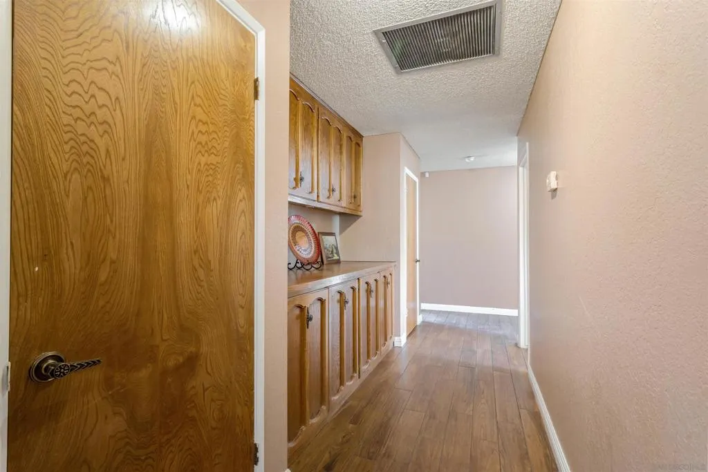 2910 Shadow Canyon Circle, Norco, California 92860 home-pic-15