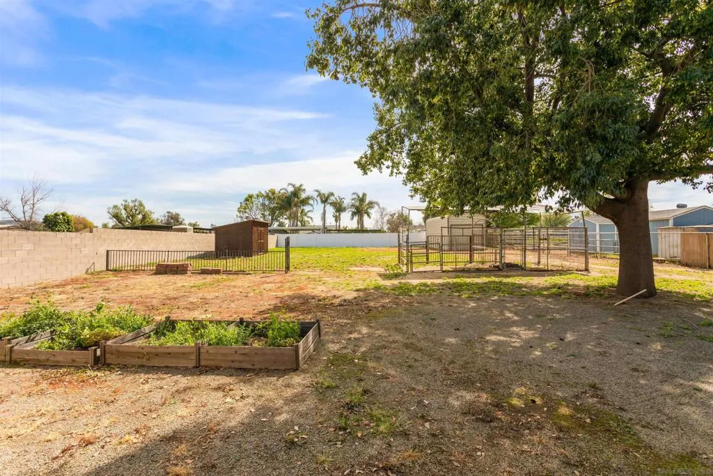 2910 Shadow Canyon Circle, Norco, California 92860 home-pic-27