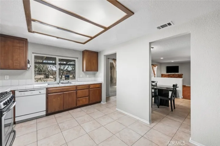 40140 Ridgemist Street, Palmdale, California 93591
