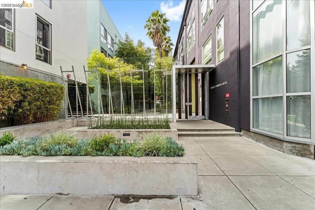 1201 1201 Pine St 354, Oakland, California 94607 home-pic-6
