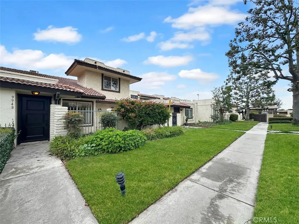 9948 Del Rio, Cypress, California 90630 home-pic-30