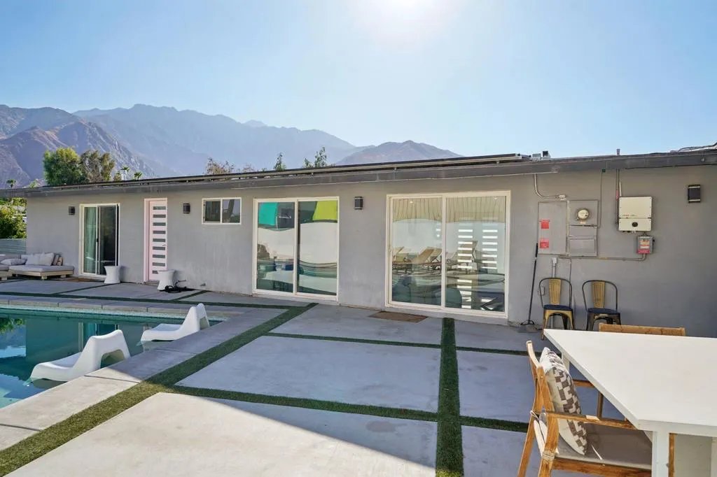 3530 N Eastgate, Palm Springs, California 92262 home-pic-35